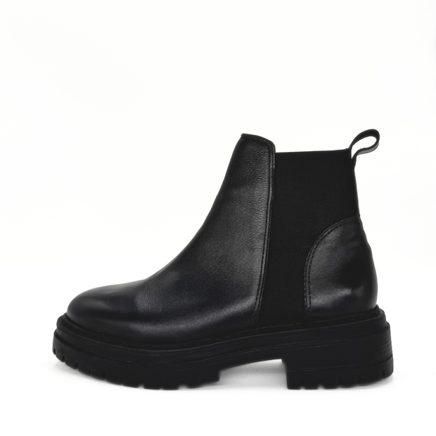 Farah Leather Lugsole Boots